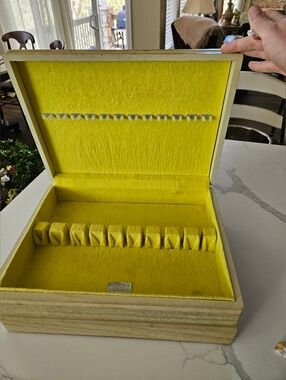 Vintage Wooden Silverware Chest Tarnish-Resistant Flatware Storage Velvet Lined